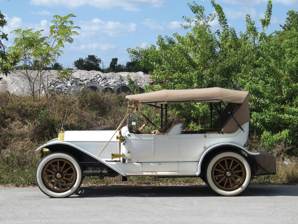 Pierce-Arrow Model 66-QQ 5-Passenger Touring Car