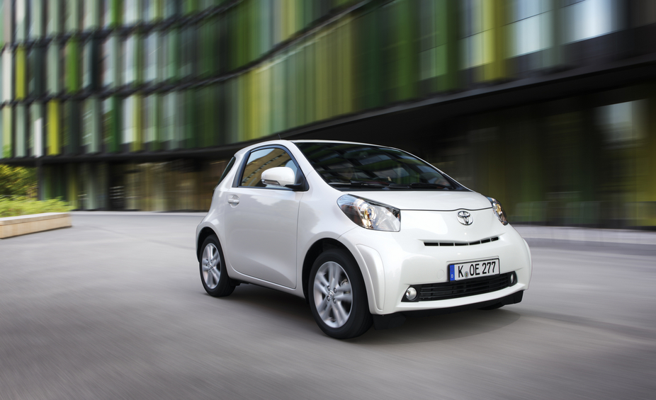 Toyota iQ