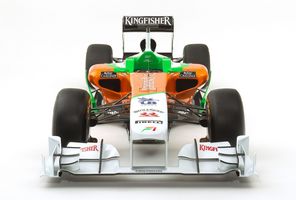 Force India unveils the VJM04