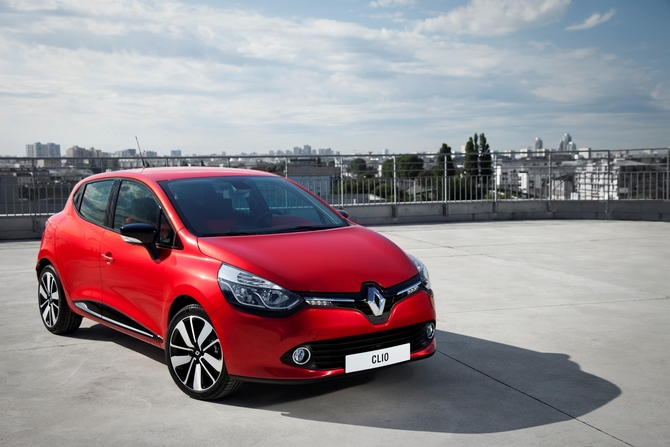 O Classe X poderá vir a utilizar a atual ou uma versão atualizada da plataforma do Renault Clio