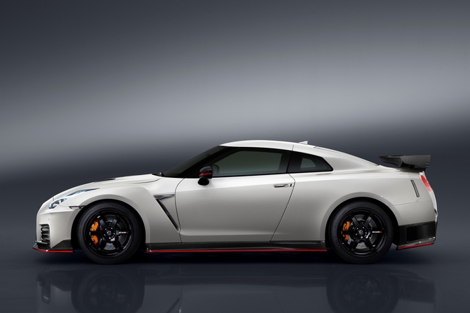 Nissan GT-R 3.8 V6 NISMO