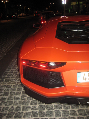 Lamborghini Aventador LP 700-4