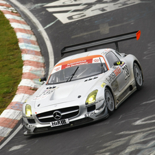 SLS AMG GT3 gets first race victory