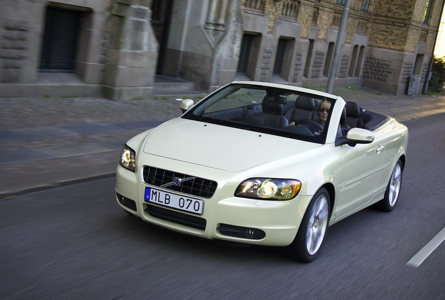 Volvo C70 2.0D Momentum