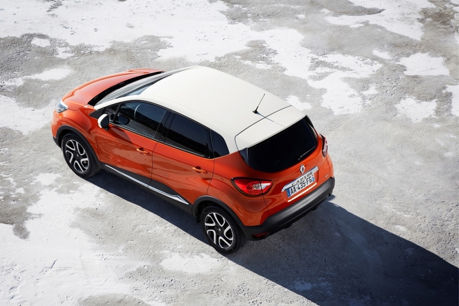 Uma versão Renaultsport poderá ser outra hipótese para a expansão da gama do Captur