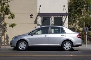 Nissan Versa Sedan