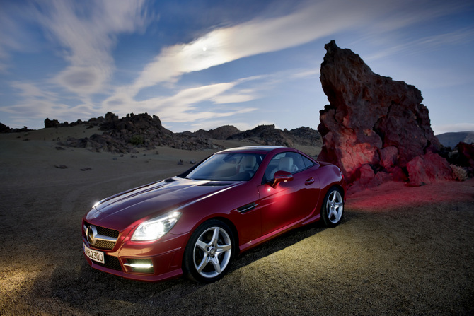 Third generation of Mercedes-Benz SLK unveiled