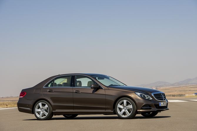 Mercedes-Benz E-Class Gen.5