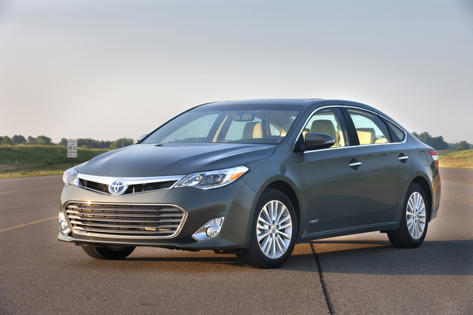 Toyota Avalon Hybrid