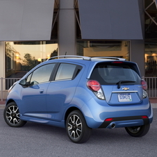 Chevy Spark Offers Inexpensive City Car with Motorcycle-tinged Interior