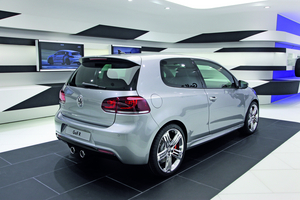 Golf R gets four special versions at Geneva