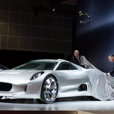 Jaguar confirms C-X75 hybrid supercar will be built