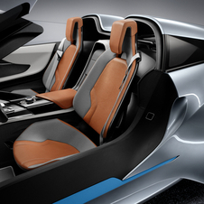 A BMW mostra um i8 Spyder mais próximo da produção