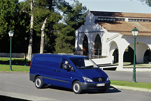 Mercedes-Benz Vito 2 {W639} 