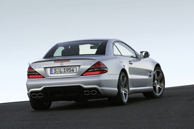 Mercedes-Benz SL 63 AMG