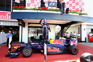 Webber wins his third GP of the season