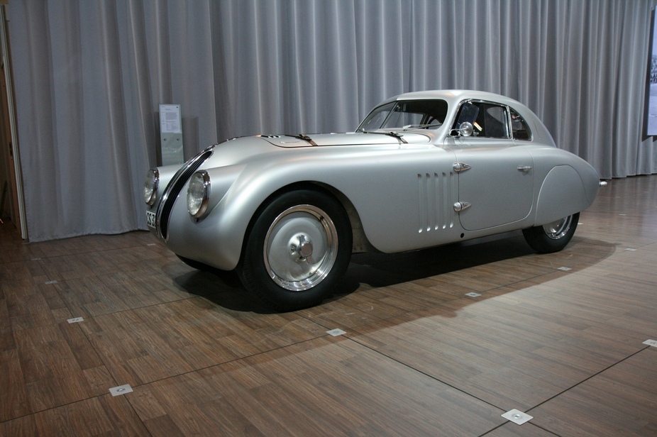 BMW 328 or not?