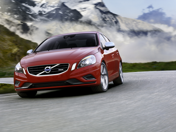 Volvo S60 T5 R Design