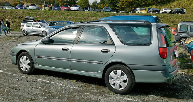 Renault Laguna Nevada 1.9 dTi Automatic