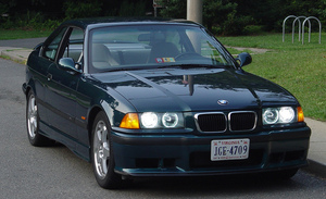 BMW 320is Coupé Automatic