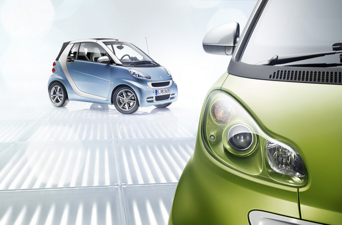 smart fortwo comes out of the box