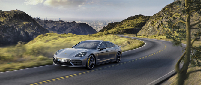 Porsche Panamera Turbo Executive