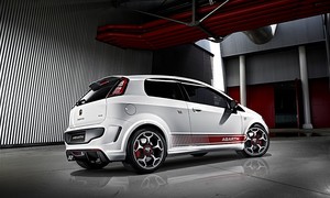 Abarth: Punto Evo and 500C presented at Geneva