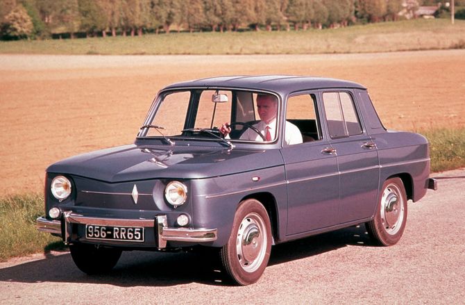 Renault 8