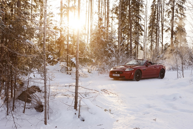 Jaguar XKR-S Takes a Drive Through the Finnish Snow