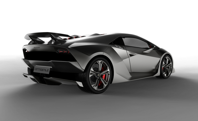 Lamborghini Sesto Elemento to Go Into Production Says Lambo CEO Winkelmann