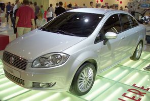 Fiat Linea 1.3 Multijet 16v Dualogic