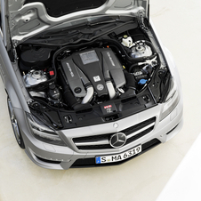 CLS 63 AMG Shooting Brake está equipado com o motor AMG 5.5 litros V8 biturbo