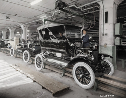 By the 20s, it had a 50% market of the global auto market