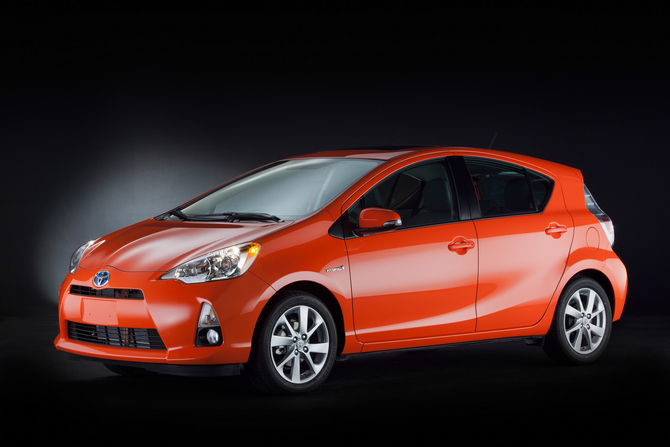 Toyota Introduces 5 New Cars in US with 44mpg Average Economy