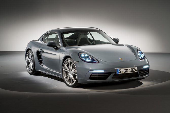 Porsche 718 Cayman S PDK