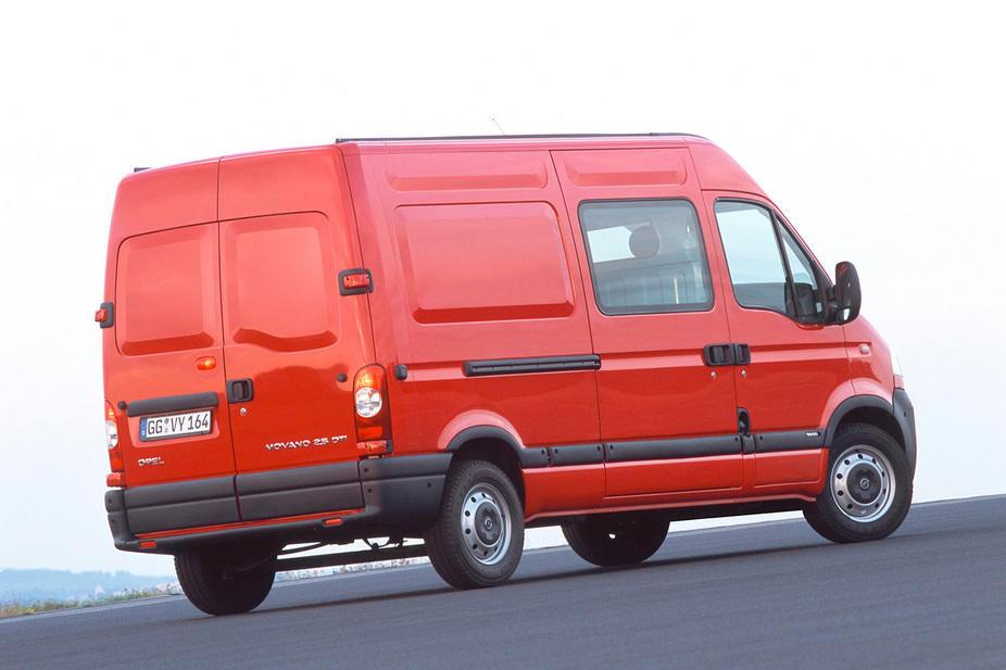 Opel Movano Van 3.3T L1H1 2.5CDTI 120cv