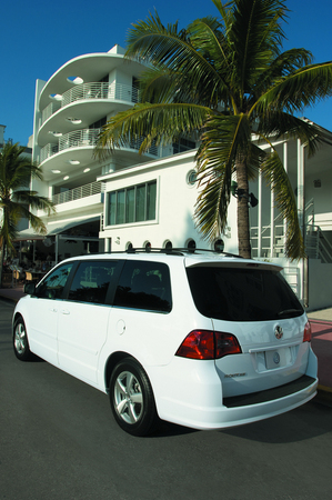 Volkswagen Routan SE