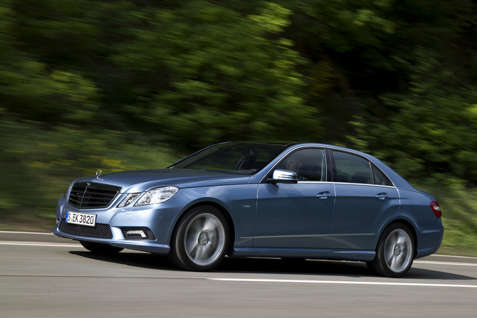 Mercedes E-Class improves efficiency with new petrol engines