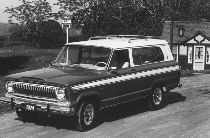 Jeep Wagoneer