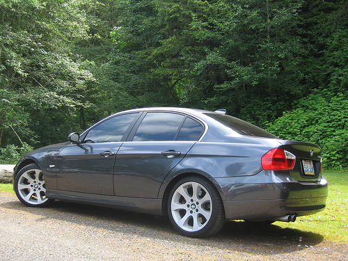 BMW 330i Automatic (US)