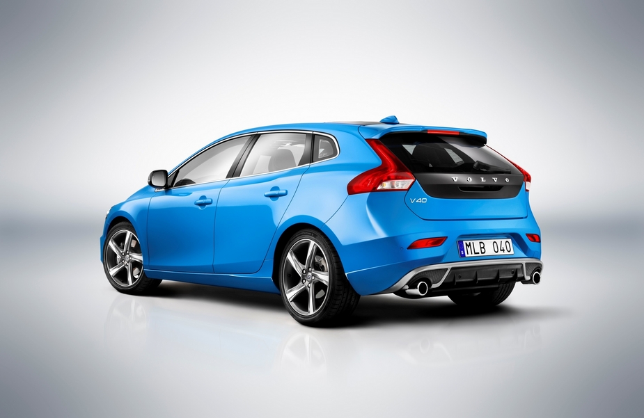 Volvo V40 T4 R-Design Momentum