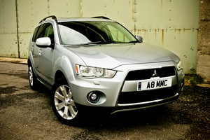 Mitsubishi Outlander Gen.2