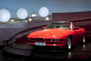 BMW Museum in Munich Hosts Retrospective on BMW Big Coupes 