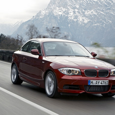 BMW reveals facelifted 1 Series Coupé and Convertible