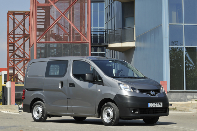 Nissan NV200