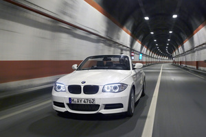 BMW reveals facelifted 1 Series Coupé and Convertible