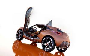 Renault presents the adventurer Captur concept