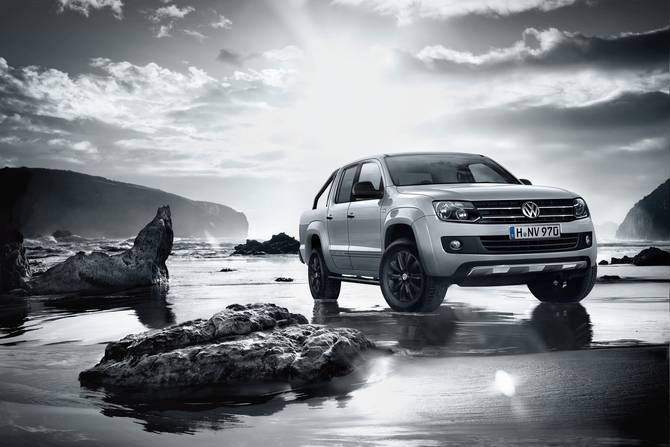 Volkswagen Amarok Dark Label