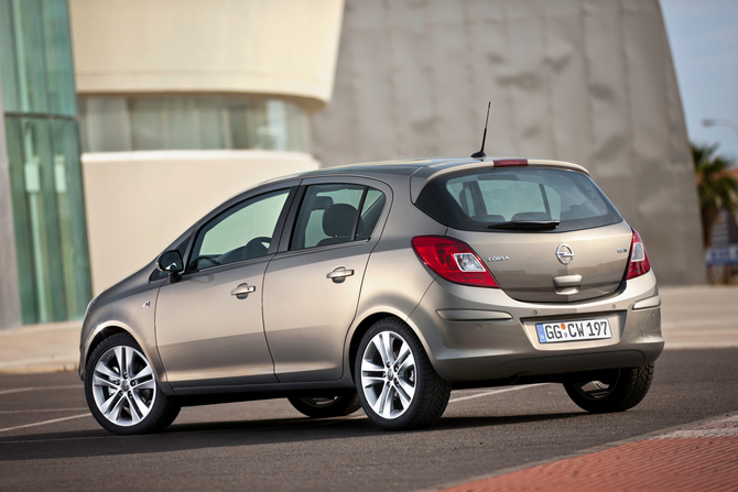 Opel Corsa Gen.4 [D]