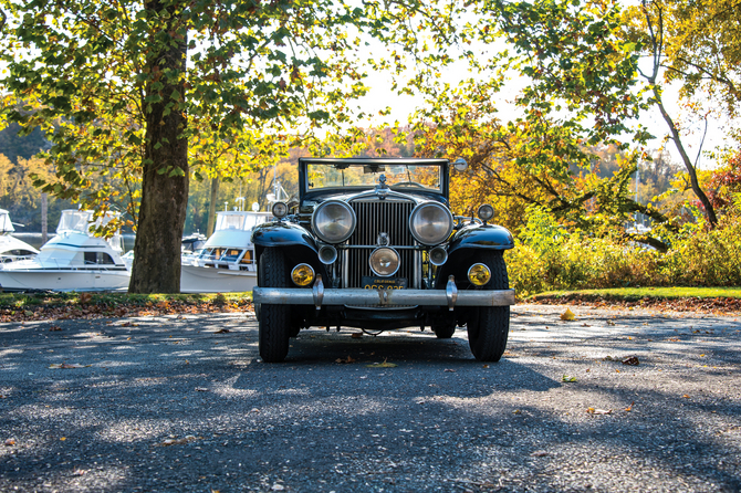 Stutz DV32 LeBaron